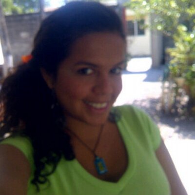 Profile Picture of Emely Escobar (@emelyescobar13) on Twitter
