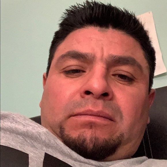 Profile Picture of Armando Arredondo (@armandomora189) on Poshmark