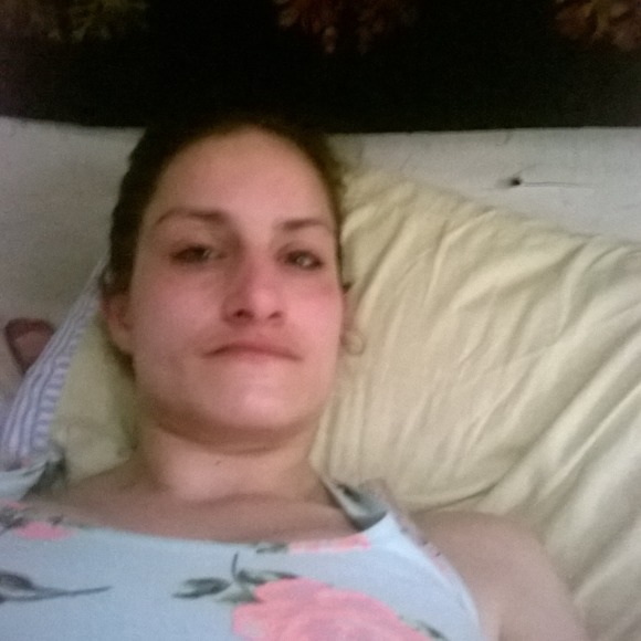 Profile Picture of Natasha Pogue (@smurff2020) on Poshmark