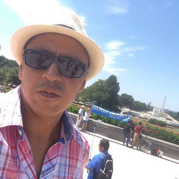 Profile Picture of Jose Criollo (@deleg12) on Poshmark