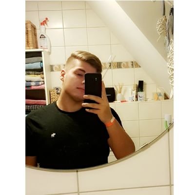 Profile Picture of Max Kramer (@maxkramer) on Twitter