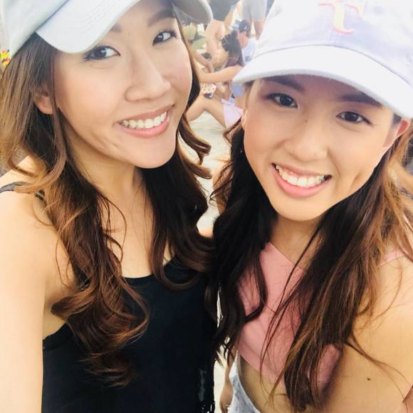 Profile Picture of Vicky Tsay (@vickytsay) on Poshmark