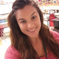 Profile Picture of Desirae Pietro (@desirae-pietro) on Quora