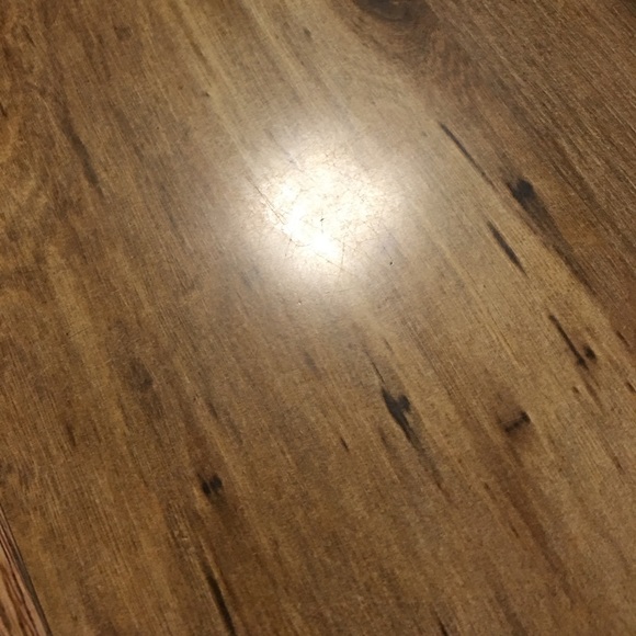 Profile Picture of Larissa Smithson (@natdar90) on Poshmark