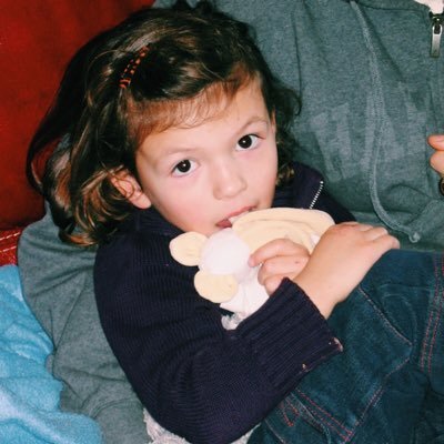Profile Picture of Alice Simon (@alicesimon_) on Twitter