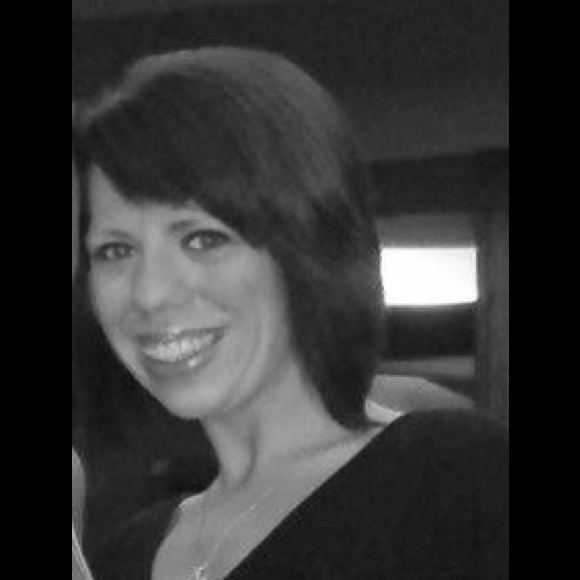 Megan Wesselman - Poshmark Profile Picture of Megan Wesselman (@simplymegs) on Poshmark