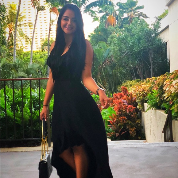 Profile Picture of Tatiana Jaramillo (@tatianajaramill) on Poshmark