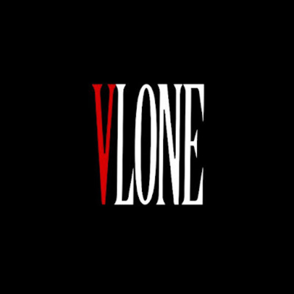 Profile Picture of David Casillas (@davidcasilla710) on Poshmark