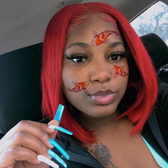 Adreanna Jones - Poshmark Profile Picture of Adreanna Jones (@adreannaj) on Poshmark