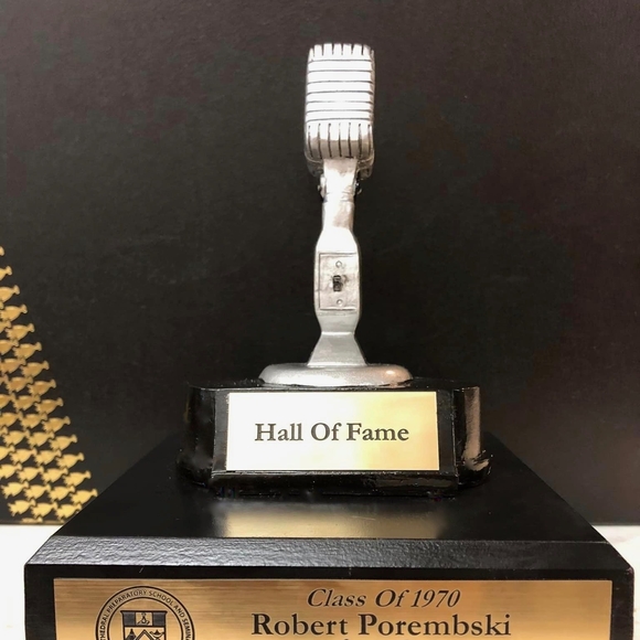 Profile Picture of Robert Porembski (@robertporembski) on Poshmark