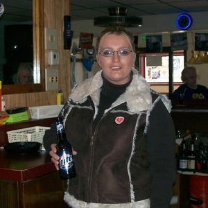 Profile Picture of Crystal Fairfield (@greeneyes_hottie) on Myspace