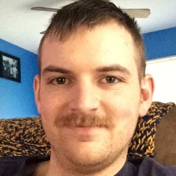 Profile Picture of Thomas Troup (@troup151) on Poshmark