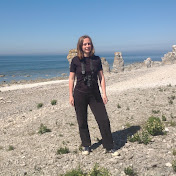 Profile Picture of Laura Manzi (@lauramanzi11) on Youtube