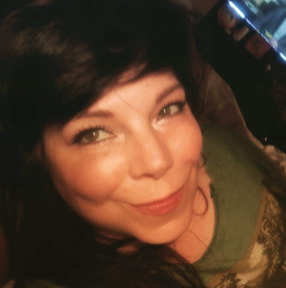 Profile Picture of Kerijin Carnessali (@kerijinc) on Poshmark