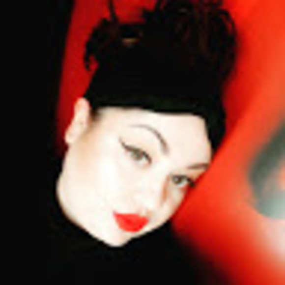 Profile Picture of Marcela Potteiger (@m_potteiger) on Poshmark