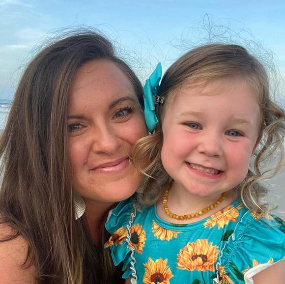 Profile Picture of Meagan Schmidt (@meagan87) on Poshmark