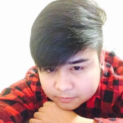 Profile Picture of Jim Thrash (@AlbinoLeugim) on Twitter