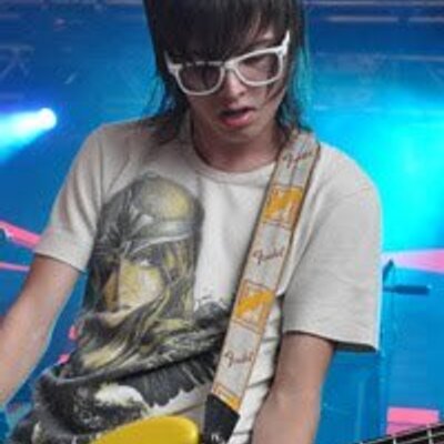Profile Picture of Pe Lanza Meu Michael (@FC_PeMeuMichael) on Twitter