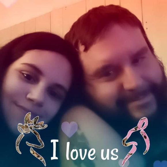 Profile Picture of Alisha Grissinger (@alishahamer) on Poshmark