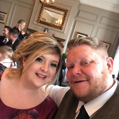 Profile Picture of Claire Louise Mayes (@CanaryQueen1981) on Twitter