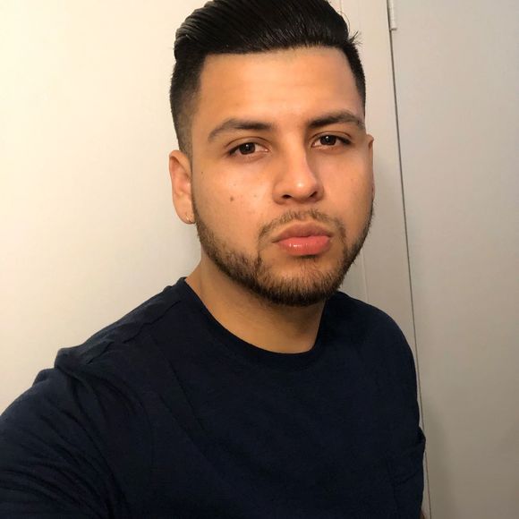 Profile Picture of Mario Giron (@sfmgiron) on Poshmark