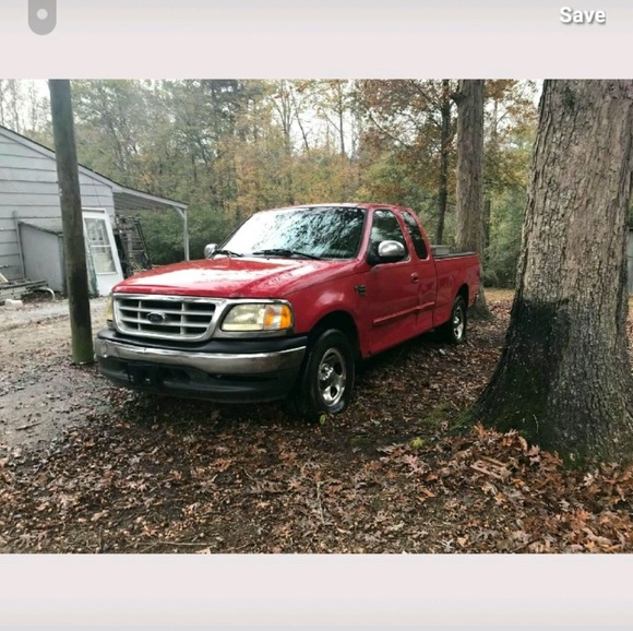 Profile Picture of Joshua Jones (@joshuajones4088) on Poshmark