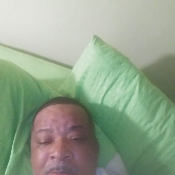 Profile Picture of Ron Perry (@ron_perry) on Poshmark