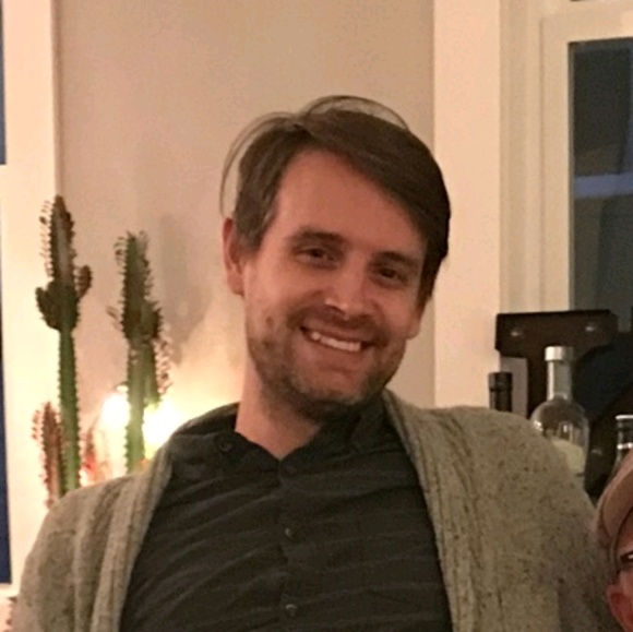 Profile Picture of Daniel Lange (@daniellange) on Poshmark
