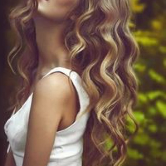 Andrea Andrea - Poshmark Profile Picture of Andrea Andrea (@engjjjerejjja) on Poshmark