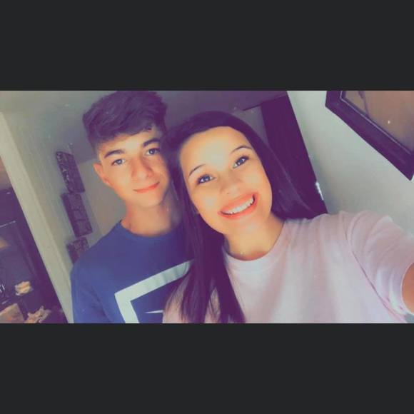 Profile Picture of Joey Irving (@joeyirving) on Poshmark