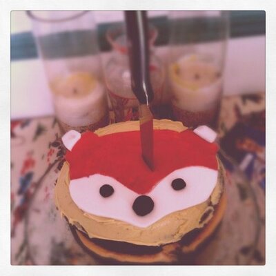 Profile Picture of Kate Fox (@foxymoronic) on Twitter