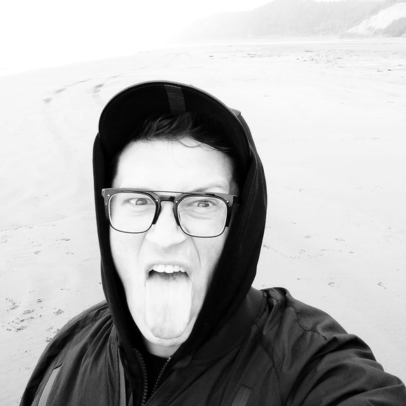 Profile Picture of Christopher Cadence (@ccadence) on Poshmark