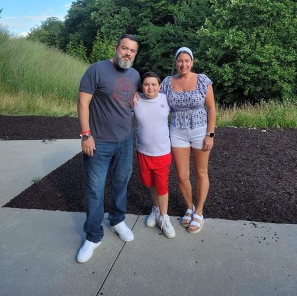 Profile Picture of David Schweitzer (@schweitz1979) on Poshmark