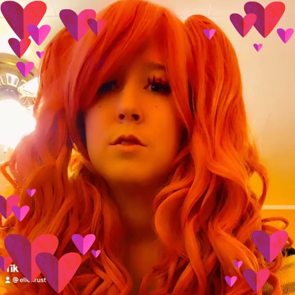 Profile Picture of Ellen Rust (@water1keeper1) on Poshmark