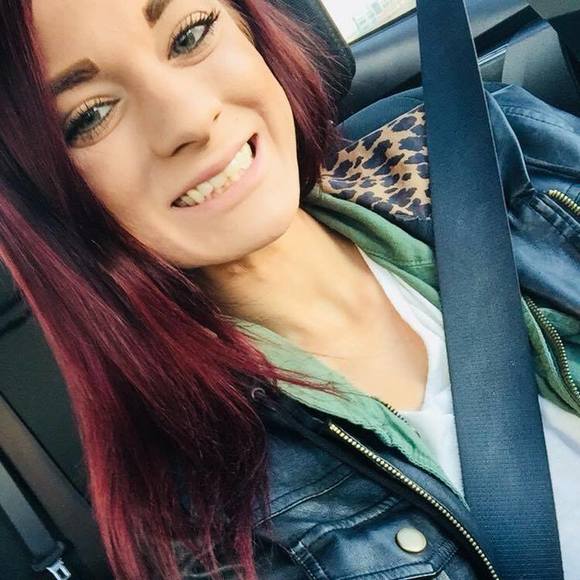 Profile Picture of Shalimar Zoltowski-matos (@shalimarann) on Poshmark