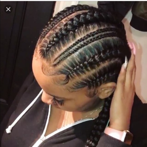 Profile Picture of Keke Totten (@keketotten) on Poshmark