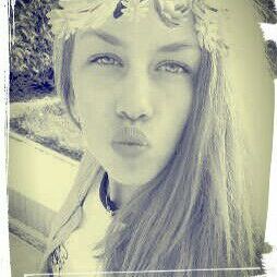 Profile Picture of Nancycouturiau (@nancy_azzaro) on Tiktok