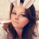 Profile Picture of Photographer Mel Chapman (@bellaimagesphotography) on Instagram