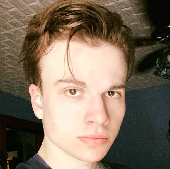 Profile Picture of Christopher Dabella (@chrisiscoolcd) on Poshmark