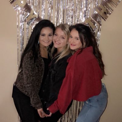 Profile Picture of Shay Sheyanne🌻 (@shaylee_gregory) on Twitter