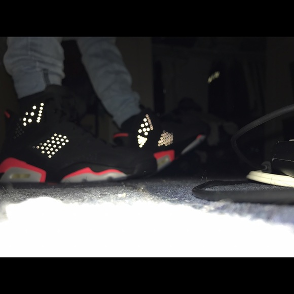 Profile Picture of Ivan Aguilera (@ivan_5490) on Poshmark