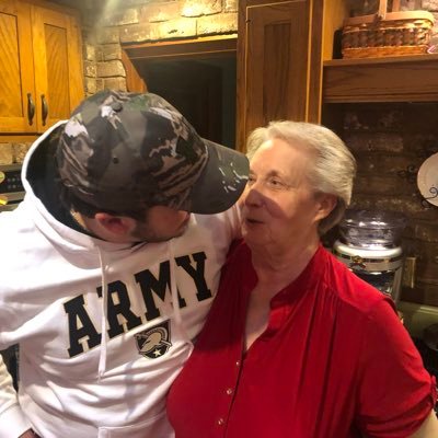 Profile Picture of Zach Akers (@ZachAkers72) on Twitter