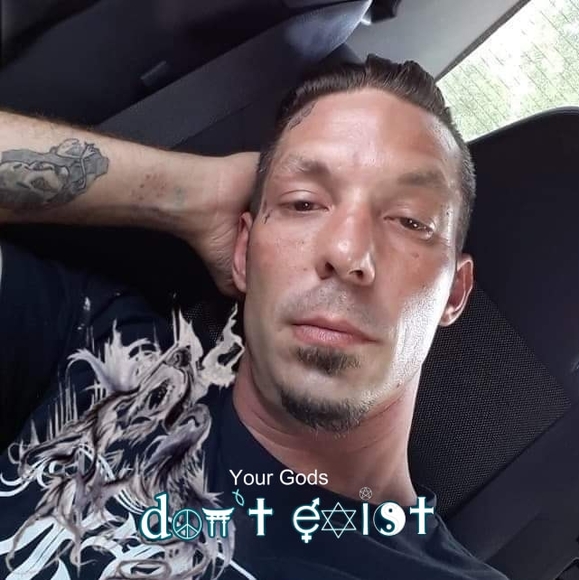 Profile Picture of Hawkson Davidson (@hamhawkdavidson) on Poshmark