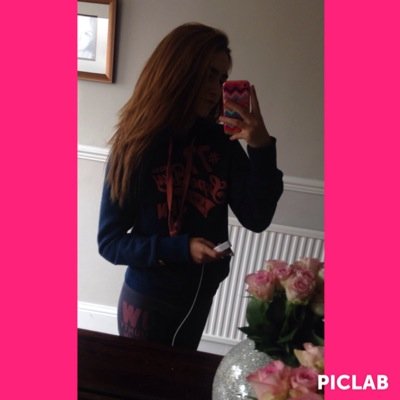 Profile Picture of Leah Nichols (@leahruthx) on Twitter