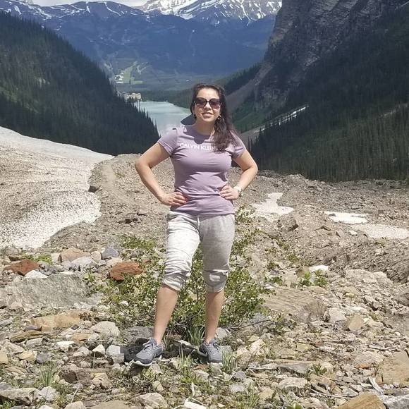 Josefina Lopez - Poshmark Profile Picture of Josefina Lopez (@josieqq) on Poshmark