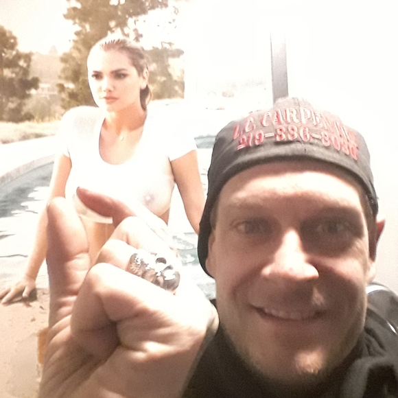 Profile Picture of Jason Robb (@jasonrobb781) on Poshmark