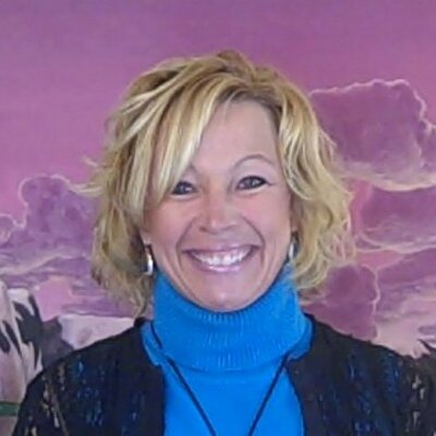Profile Picture of Catherine Poole (@catherinepoole) on Twitter
