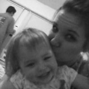 Vivian Oneal - Myspace Profile Picture of Vivian Oneal (@vivian.oneal.9) on Myspace