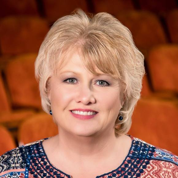 Profile Picture of Linda liebig Villemarette (@linvill) on Poshmark