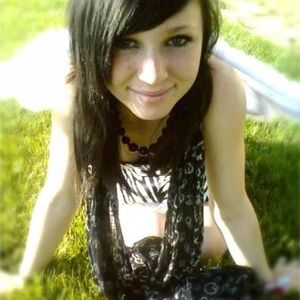 Profile Picture of Alea Allington (@alea_rose) on Myspace
